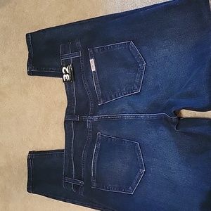NWT Joes Vela High Rise Skinny Ankle jeans 32